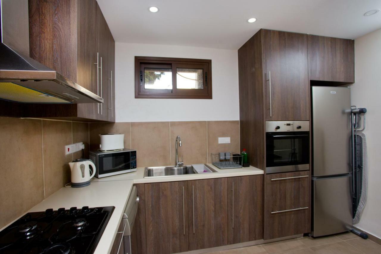 Galatex Beach Living By Trulycyprus Limasol Buitenkant foto