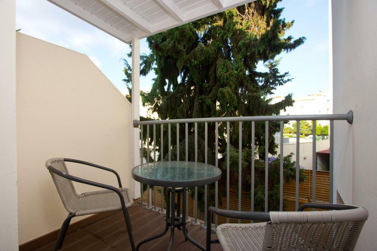 Galatex Beach Living By Trulycyprus Limasol Buitenkant foto